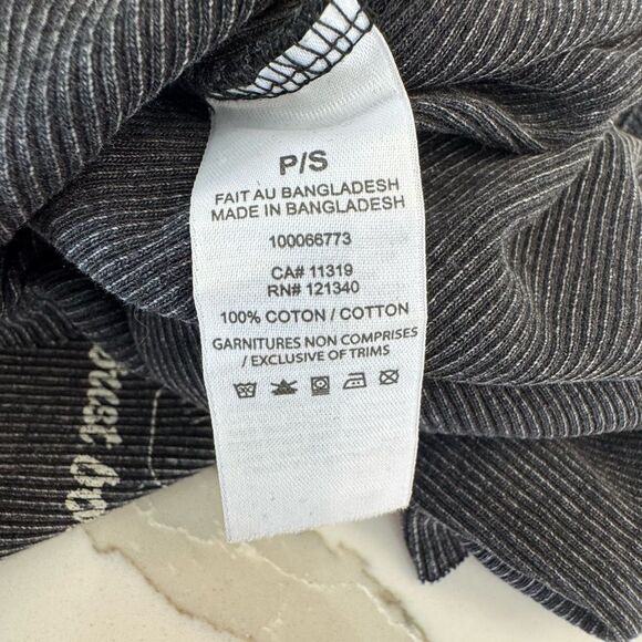 Garage Ribbed Black and White Top - Picture 4 of 4